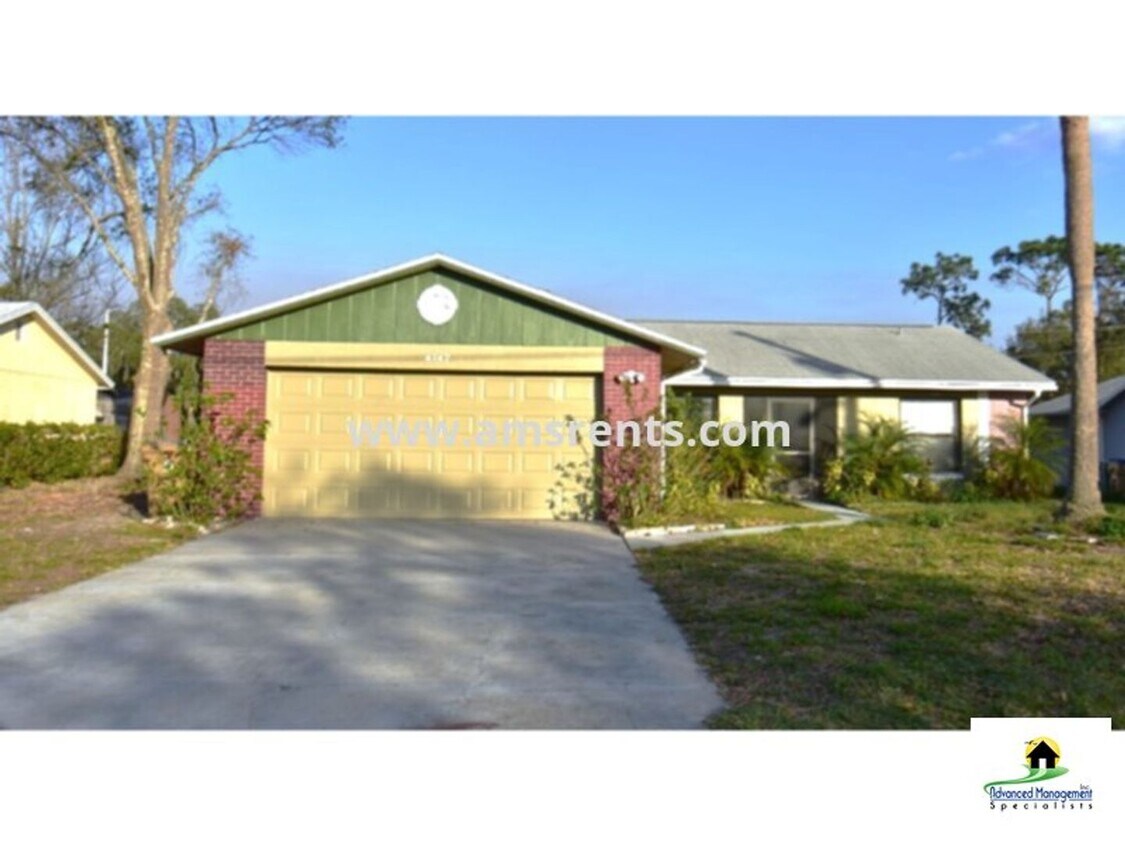 Foto principal - 3/2 House located in Kissimmee