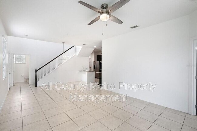 Foto del edificio - 643 Woodland Terrace Blvd