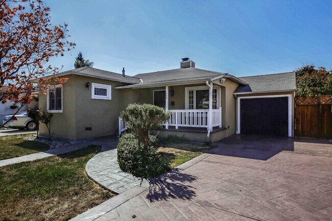 Foto del edificio - 1359 Keoncrest Ave