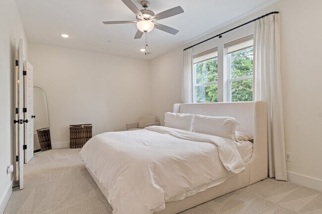 Foto del edificio - 3198 Sassafras Ln