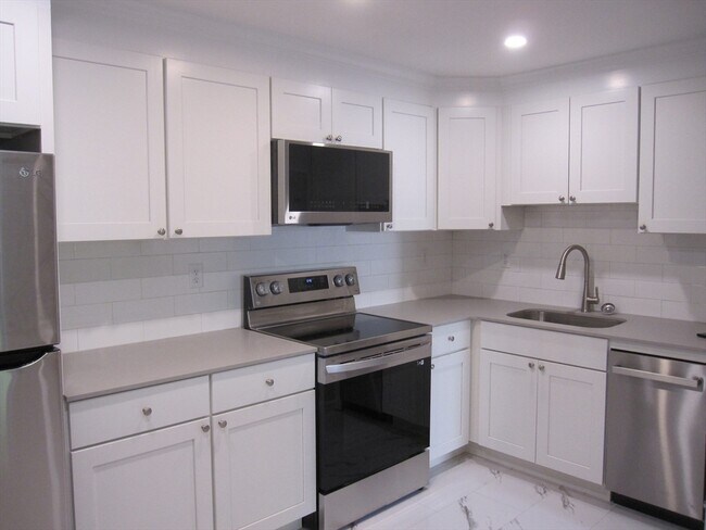 Foto del edificio - 1397 Furnace Brook Pkwy