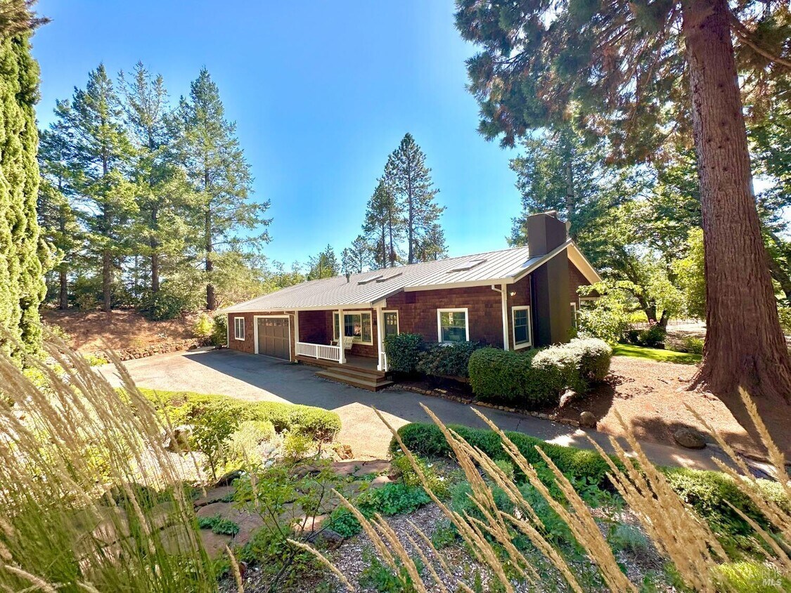 1065 Summit Lake Dr, Angwin, CA 94508 House Rental in Angwin, CA