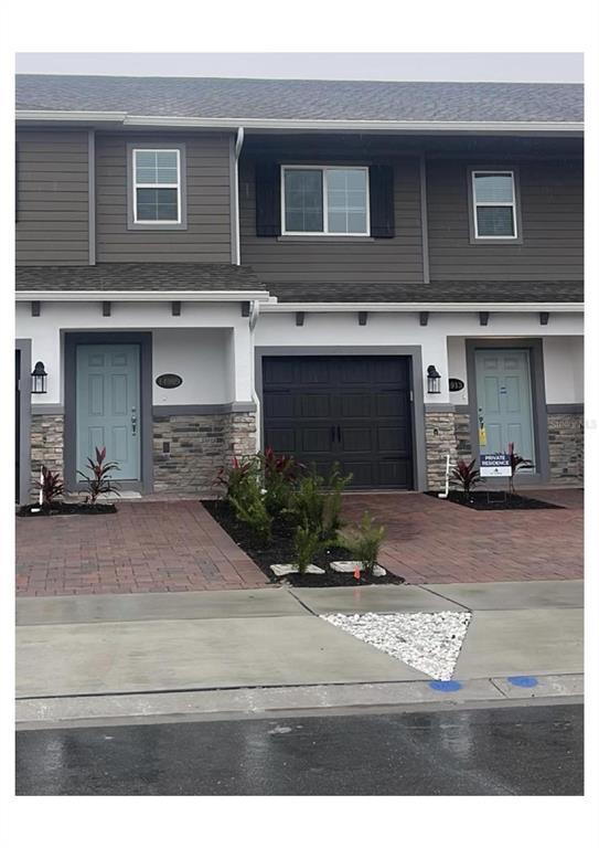 Foto principal - 14913 Harvest Street