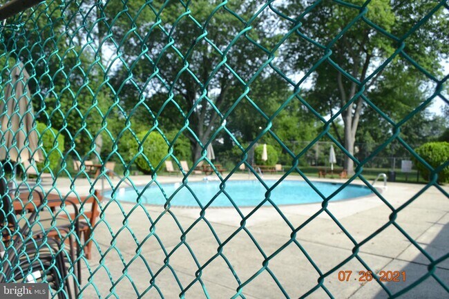 Foto del edificio - 4701 Pennell Rd