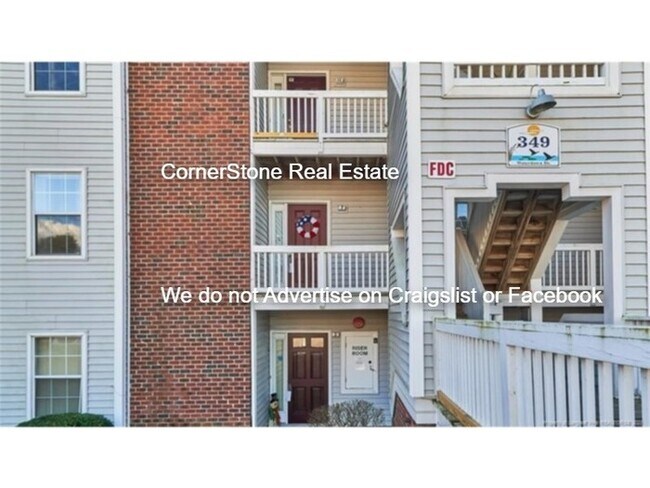 Foto del edificio - 349 Waterdown Dr