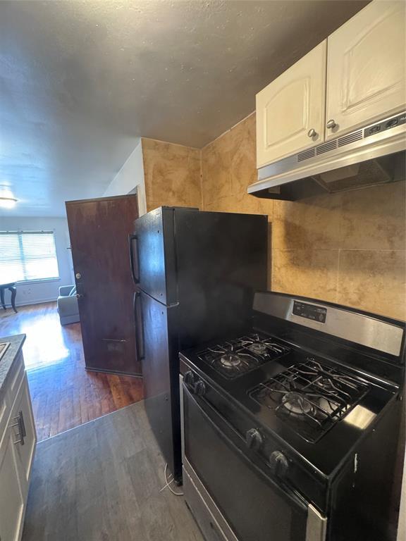 Foto del edificio - 2419 Rosedale St