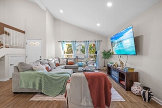 Building Photo - 13737 Via Tres Vistas