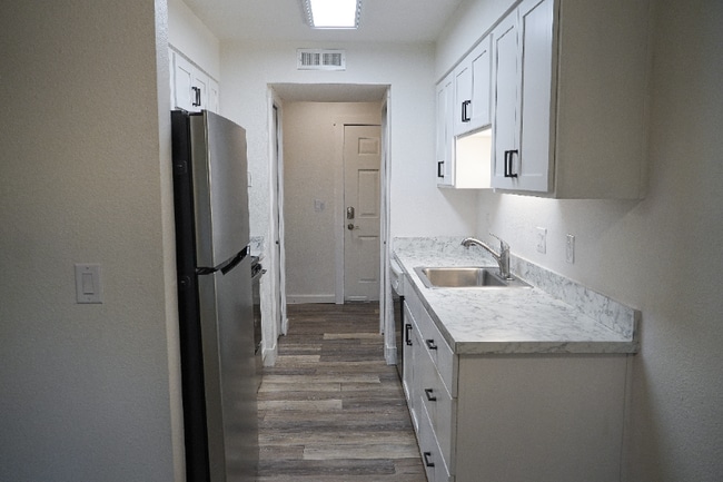 Foto del edificio - 1234 NE 27th St