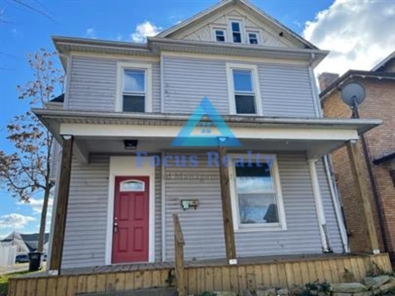 Primary Photo - 730 E Mulberry St