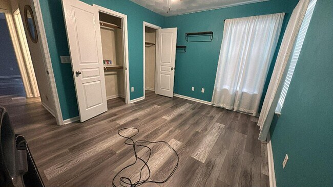 Foto del edificio - 4060 Kingston Pkwy