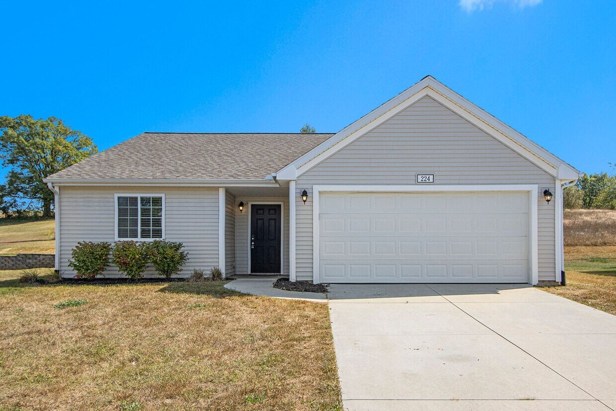 Foto principal - Newer Ranch For Lease with September Occup...