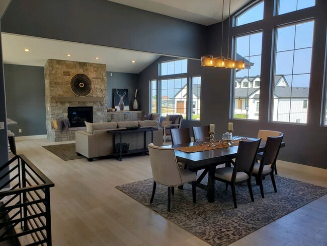Foto del edificio - 14236 S Summit Crest Ln
