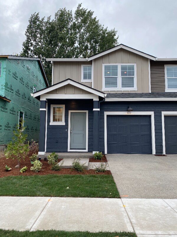 889 18th Ave, Cornelius, OR 91773 Townhome Rentals in Cornelius OR
