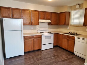 Building Photo - Garfield713 (MK-KS)