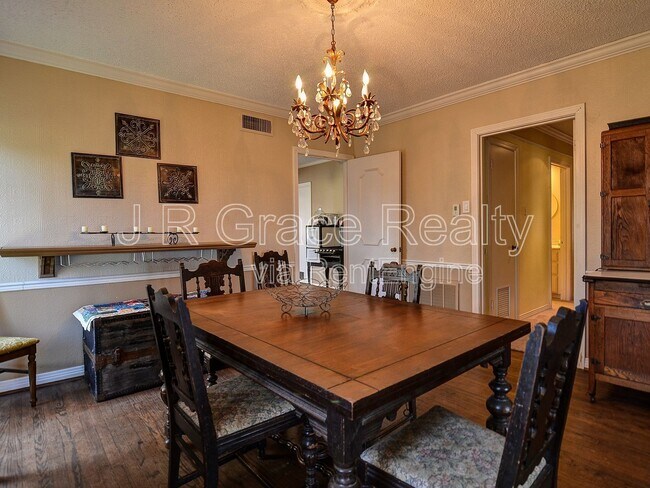 Foto del edificio - 1308 White River Dr