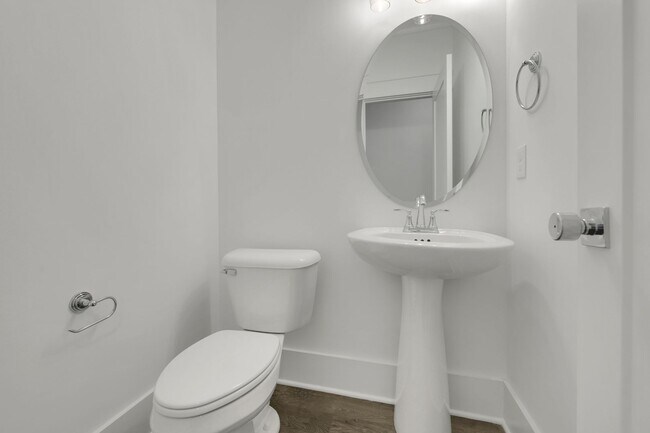 Foto del edificio - Luxury Downtown Townhome!
