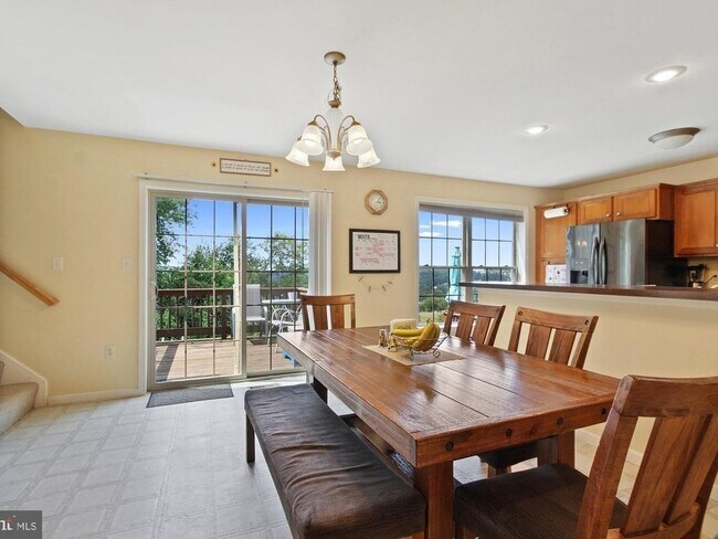 Foto del edificio - 3 Bedroom Single Family Home in Red Lion