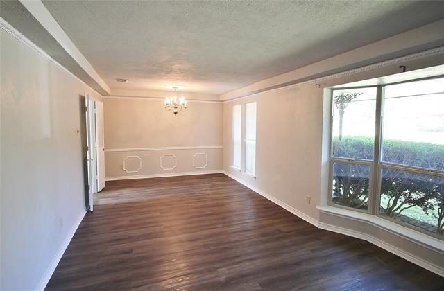 Foto del edificio - 4219 Oak Arbor Dr