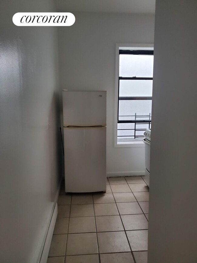 Foto del edificio - 295 Broadway