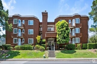 Building Photo - 120 Seminary Dr