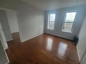Building Photo - 541 W 156th St