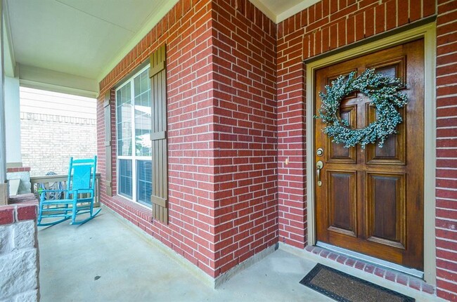 Building Photo - 6942 Crockett Ridge Dr