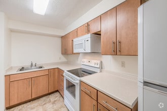 Oxford Apartments photo'