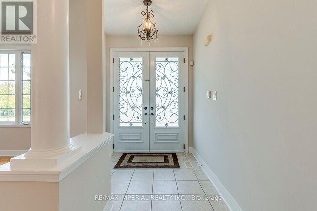 Building Photo - 4916 Huron Heights Dr