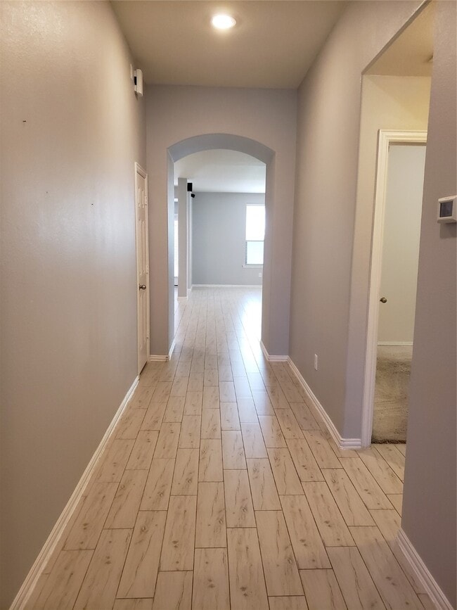 Foto del edificio - 226 Golden Grain Dr