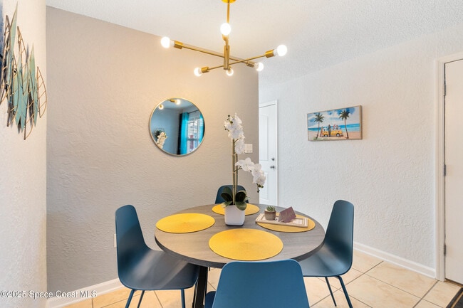 Building Photo - 1029 Park Dr