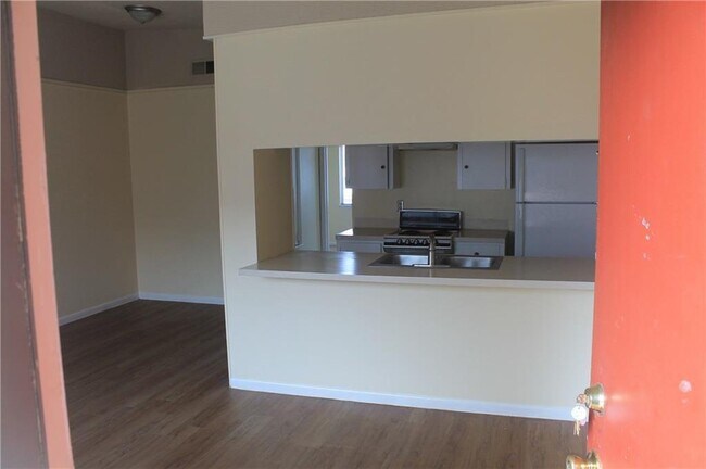 Foto del edificio - 2408 Longview St