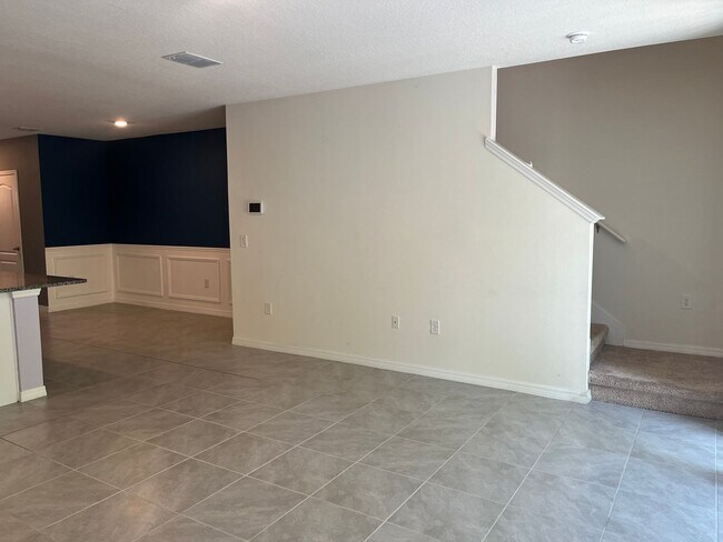 Foto del edificio - 3 bed 2 bath Townhome in Port Orange