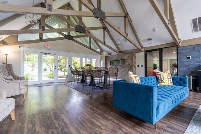 Breckinridge Square - Casa club - Breckinridge Apartments
