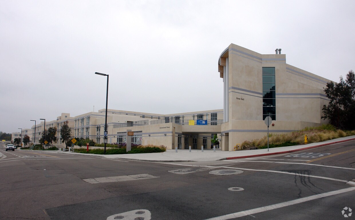 Foto del edificio - 419-463 Scholars Dr