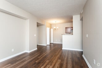 1BR, 1BA - 678 SF - The Foxfire - Remington Woods