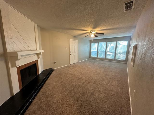 Foto del edificio - 9696 Walnut St