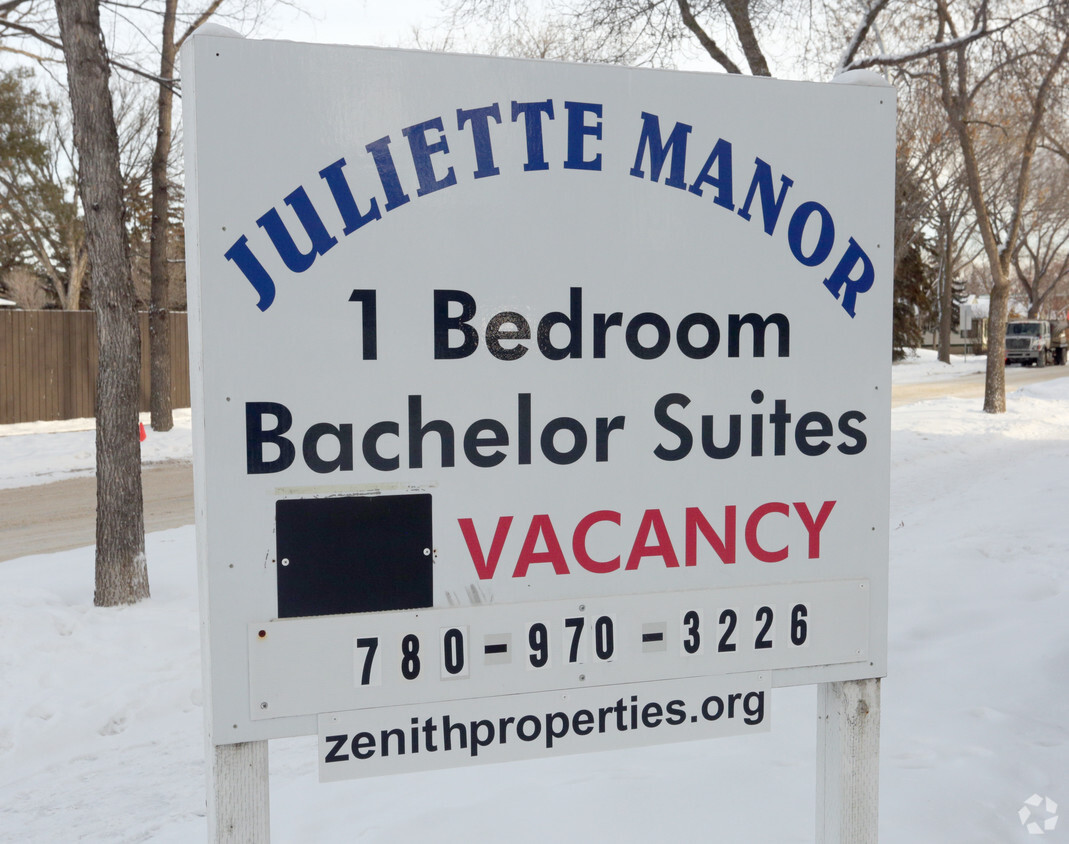 Building Photo - Juliette Manor