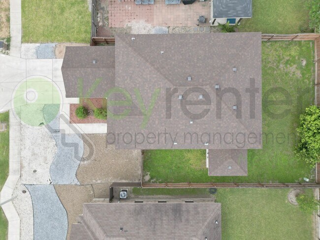 Foto del edificio - Beautidul 3bed/2.5 bath House in Edinburg. Don't Miss Out!