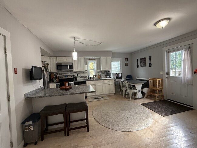 Foto del edificio - 72 Main St