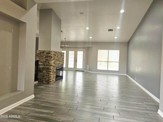 Foto del edificio - 12303 N 72nd Ave
