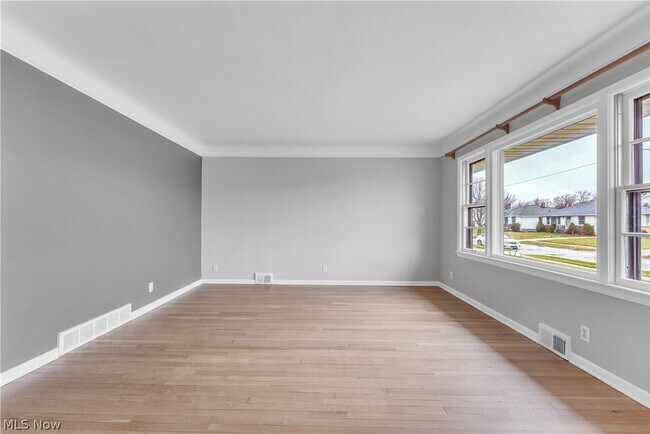 Building Photo - 12304 Orme Rd