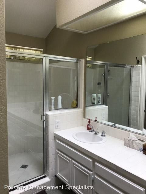 Foto del edificio - 3 br, 2 bath House - 2738 SIMI HILLS LANE