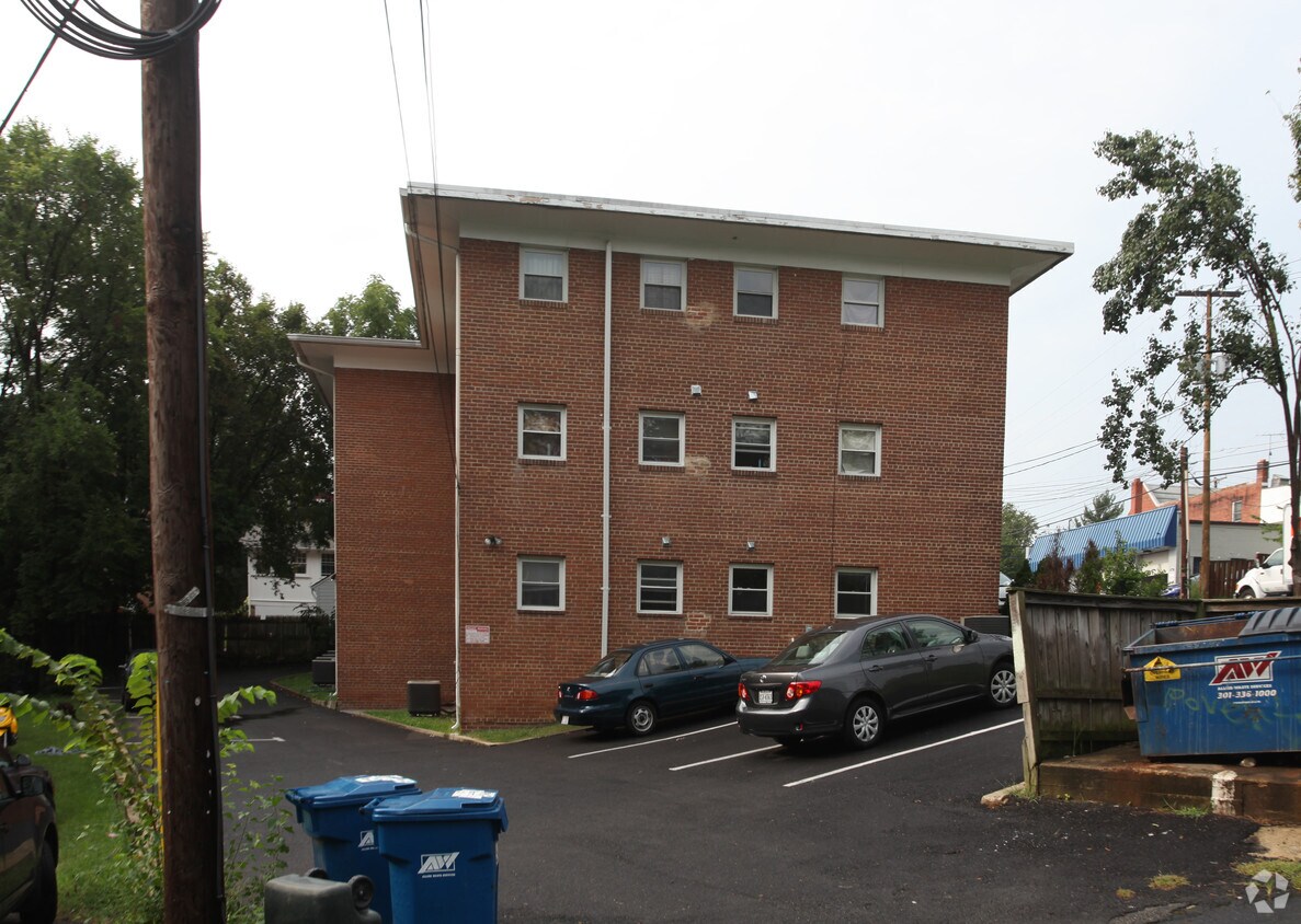 Foto del edificio - 8115 Schrider St
