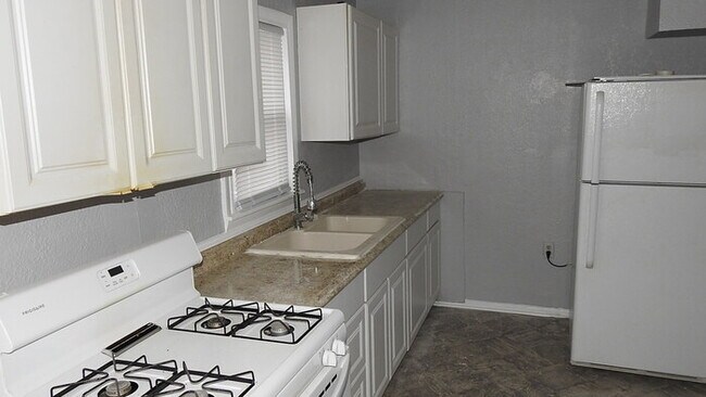 Foto del edificio - Cute little 1 bedroom house in Independenc...