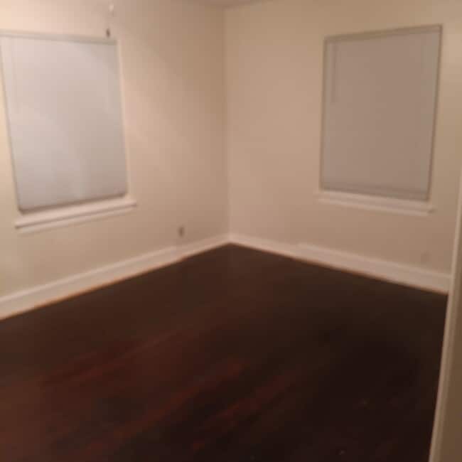 Building Photo - 220 Taft St