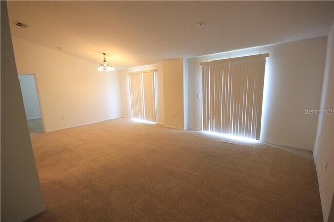 Building Photo - 6783 Breezy Palm Dr