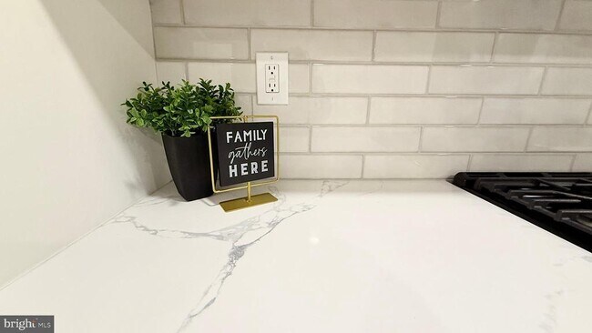 Foto del edificio - 115 Gloucester Ave