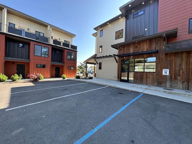 Foto del edificio - 1502 N 3rd St