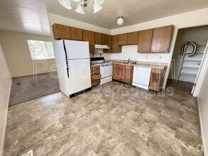 Building Photo - 4693 S Arlington Park Dr