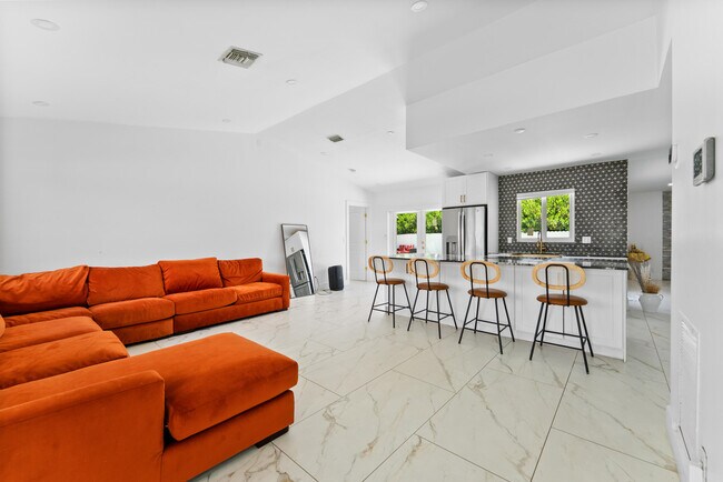 Foto del edificio - 112 Parkwood Dr